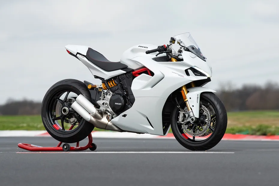 Ducati SuperSport S Arctic White Silk BS VI image